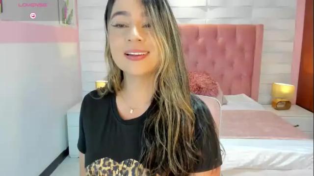 Image 6 of jessica_hotxx Stream on Chaturbate on 1 month ago
