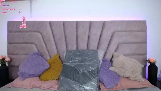 Image 4 of jessica_kraft_ Stream on Chaturbate on 26 days ago