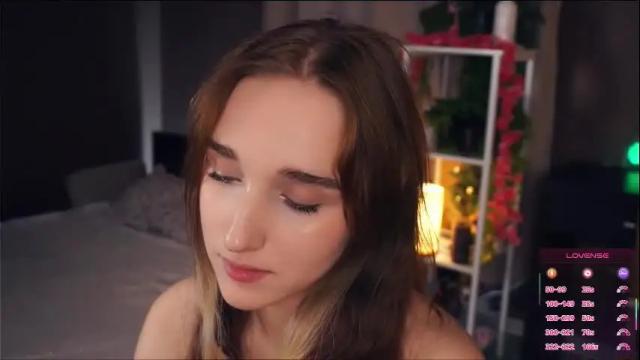 Image 2 of jessica_mirl Stream on Chaturbate on 4 months ago