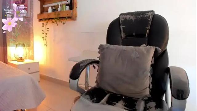 Image 6 of jessica_pethersson Stream on Chaturbate on 6 months ago