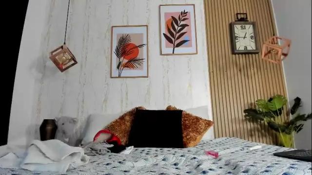 Image 8 of jessica_pethersson Stream on Chaturbate on 6 months ago