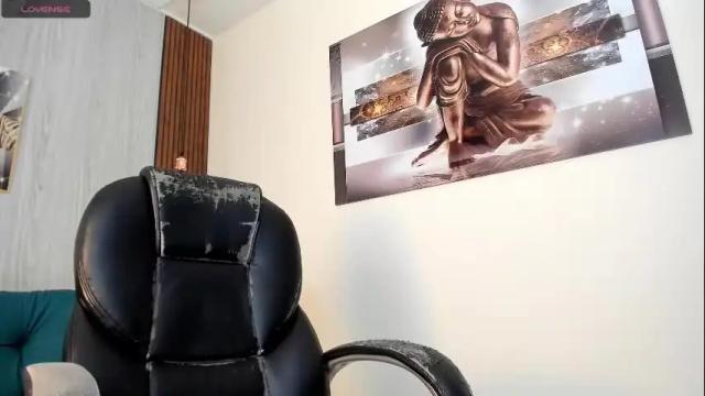 Image 11 of jessica_pethersson Stream on Chaturbate on 5 months ago