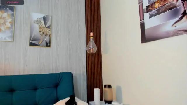 Image 3 of jessica_pethersson Stream on Chaturbate on 5 months ago