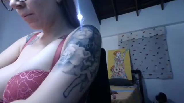 Thumbnail 1, jessica_rabbit777_'s Stream at Chaturbate, 14 months ago