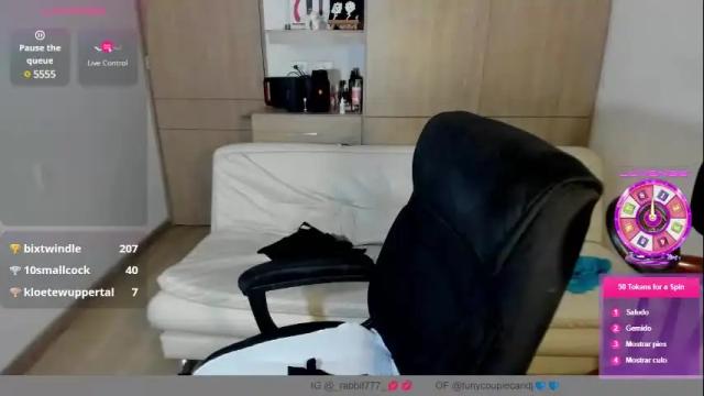 Image 7 of jessica_rabbit777_ Stream on Chaturbate on 1 month ago