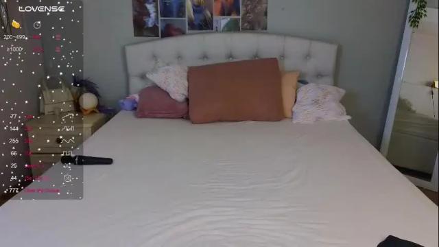 Image 8 of jessicacartieer Stream on Chaturbate on 6 months ago