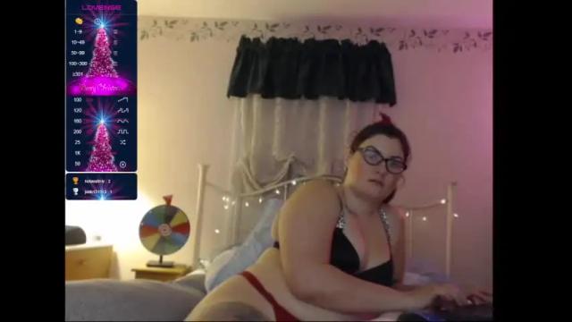 Image 10 of jessicajuicybooty Stream on Chaturbate on 17 months ago