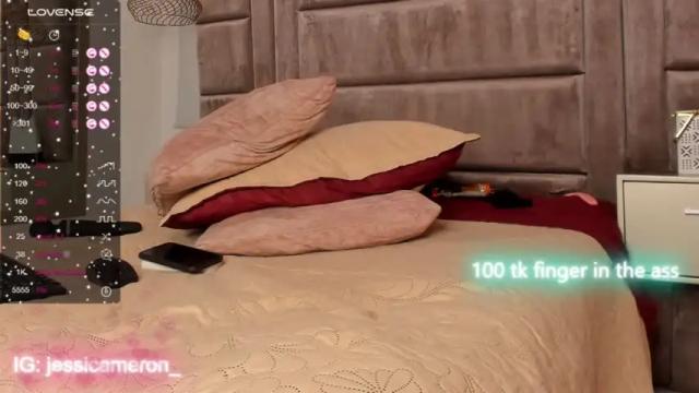 Image 3 of jessicameron Stream on Chaturbate on 14 months ago