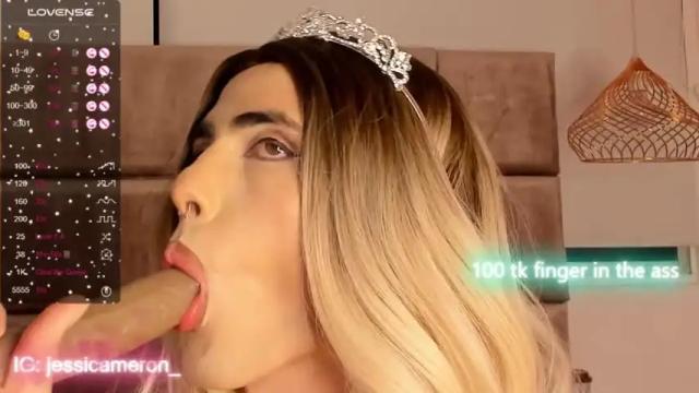 Image 4 of jessicameron Stream on Chaturbate on 14 months ago