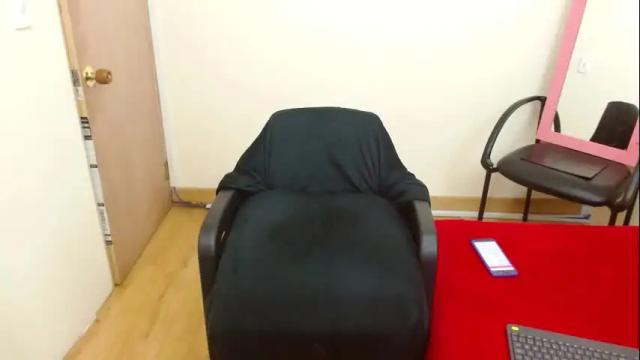 Image 7 of jessicarabbit4 Stream on Chaturbate on 17 days ago