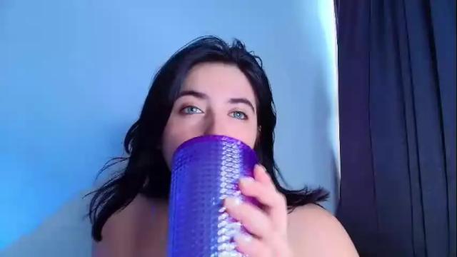 Image 8 of jessicared18 Stream on Chaturbate on 27 days ago