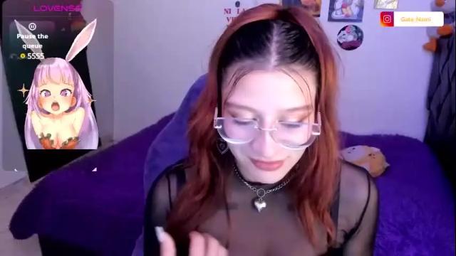 Image 3 of jessicarobbit Stream on Chaturbate on 20 days ago