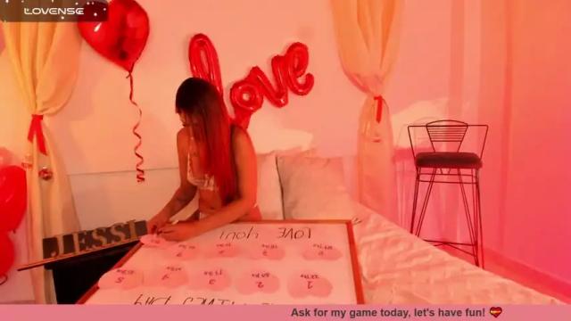 Image 7 of jessicarter_ Stream on Chaturbate on 15 months ago