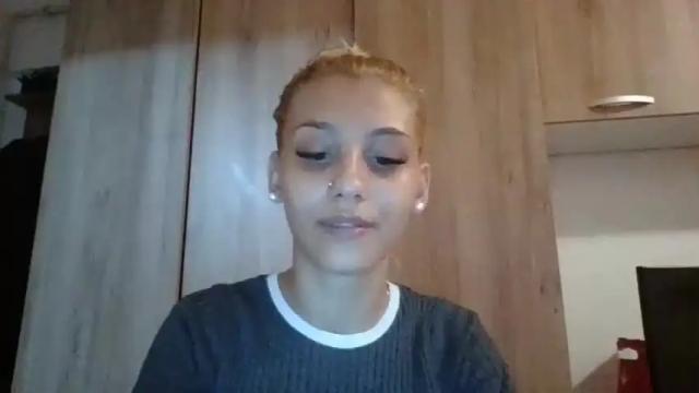 Image 2 of jessicasimson Stream on Chaturbate on 16 months ago