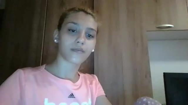 Image 3 of jessicasimson Stream on Chaturbate on 16 months ago