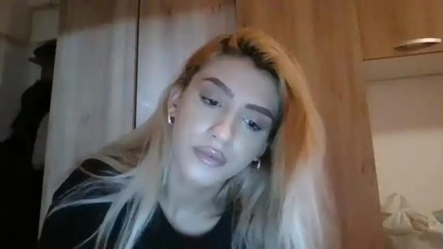 Image 10 of jessicasimson Stream on Chaturbate on 15 months ago