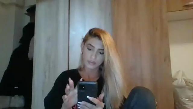 Image 7 of jessicasimson Stream on Chaturbate on 15 months ago