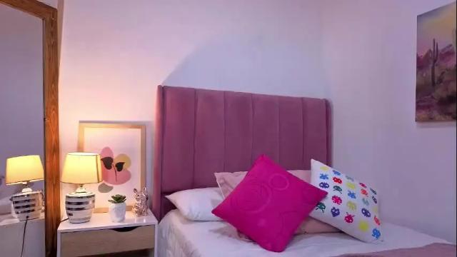 Image 10 of jessie__02 Stream on Chaturbate on 1 month ago