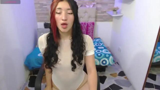 Image 2 of jessie_glenn Stream on Chaturbate on 18 months ago