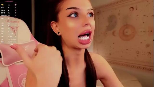 Thumbnail 2, jessie_johns's Stream at Chaturbate, 1 month ago