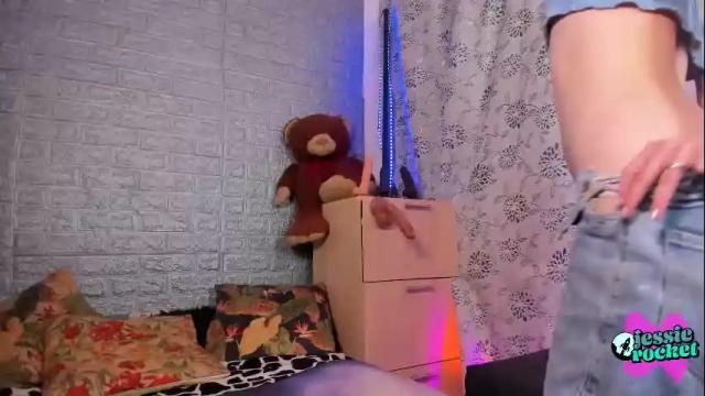 Image 2 of jessie_rocketx Stream on Chaturbate on 2 months ago