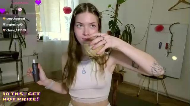 Image 3 of jessie_sea Stream on Chaturbate on 6 months ago