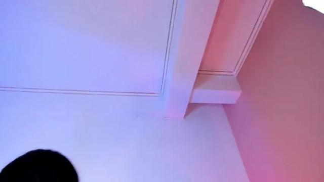 Image 3 of jessiecaameron Stream on Chaturbate on 13 months ago