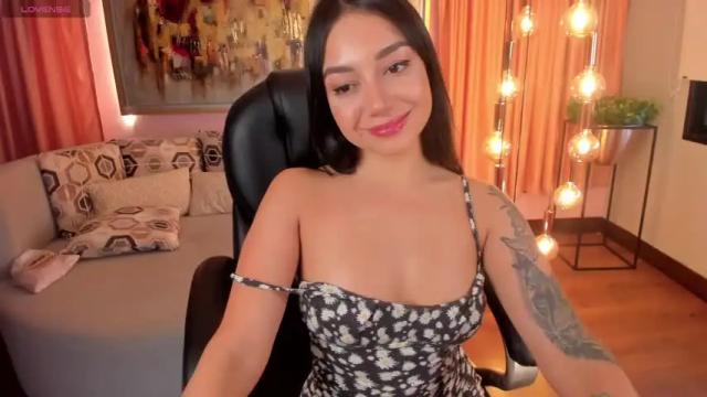 Image 12 of jessiedaniels_ Stream on Chaturbate on 17 months ago