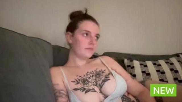 Image 2 of jessielou110 Stream on Chaturbate on 28 months ago