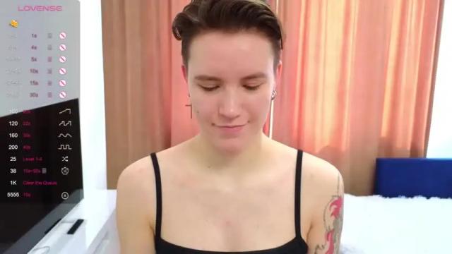 Image 11 of jessielunton Stream on Chaturbate on 16 months ago