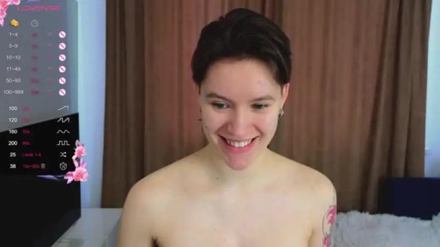 Image 12 of jessielunton Stream on Chaturbate on 14 months ago