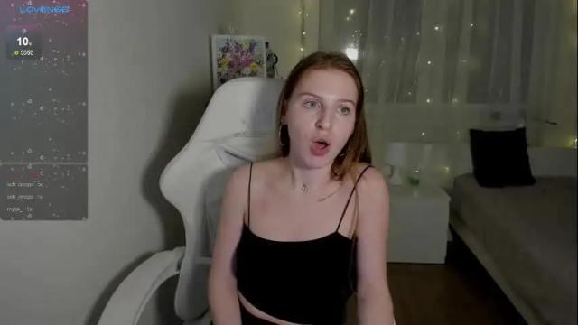 Image 11 of jessiemoonn Stream on Chaturbate on 1 month ago