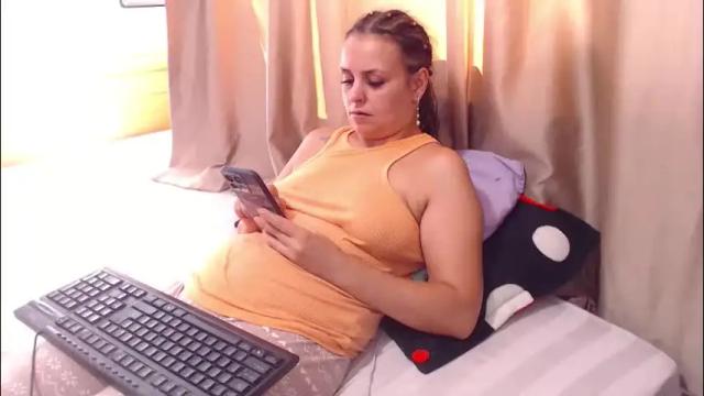 Image 12 of jessiestar3 Stream on Chaturbate on 1 month ago