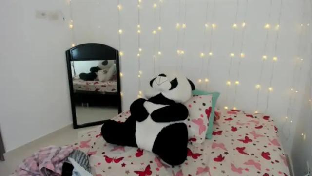 Image 12 of jessiica__ Stream on Chaturbate on 3 months ago