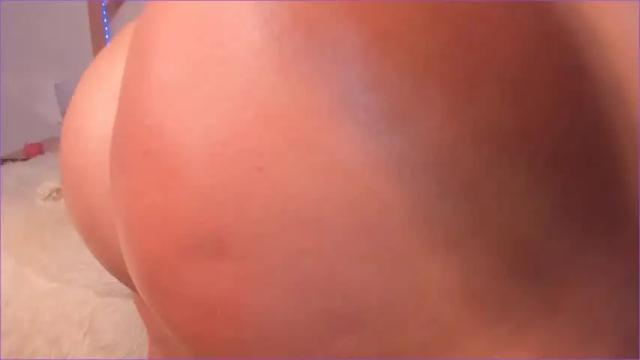 Image 10 of jessiica_stonne2 Stream on Chaturbate on 15 months ago