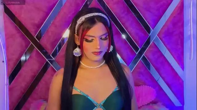 Image 2 of jessika_rabbits Stream on Chaturbate on 1 month ago