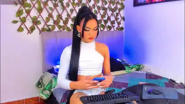 Image 3 of jessika_rabbits Stream on Chaturbate on 24 days ago