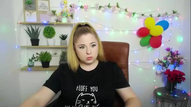 Image 3 of jessikadaniels Stream on Chaturbate on 2 days ago