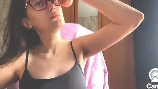 Image 4 of jesslovegood13 Stream on Chaturbate on 15 months ago