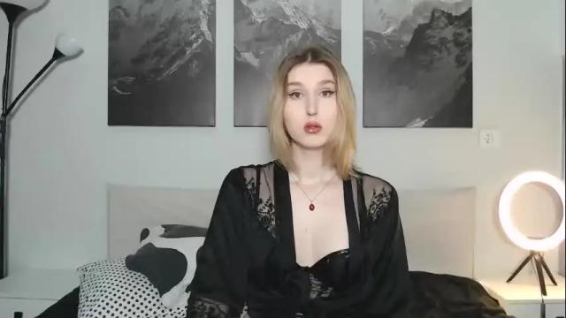 Image 2 of jessstonem Stream on Chaturbate on 3 months ago