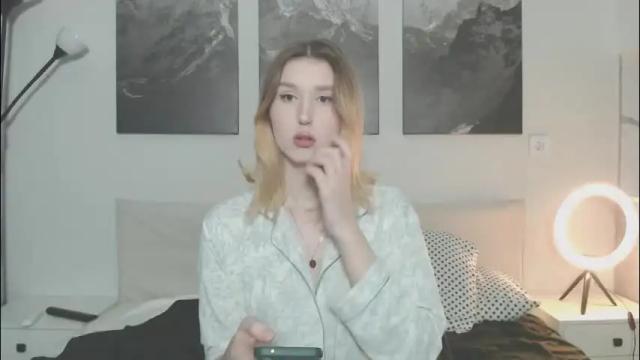 Image 2 of jessstonem Stream on Chaturbate on 2 months ago