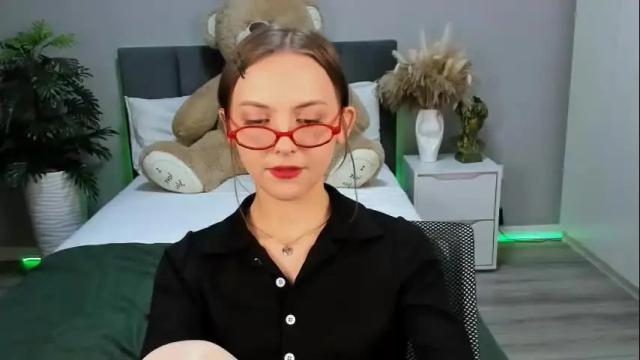 Image 10 of jessswalker Stream on Chaturbate on 1 month ago