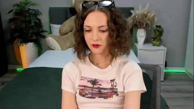Image 11 of jessswalker Stream on Chaturbate on 1 month ago
