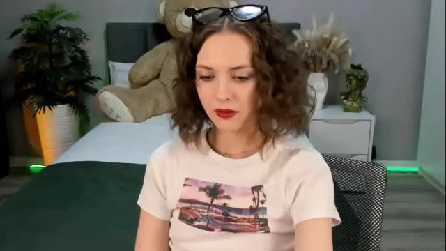 Image 4 of jessswalker Stream on Chaturbate on 1 month ago