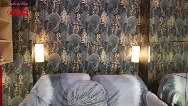 Image 3 of jessthewicked Stream on Chaturbate on 15 days ago