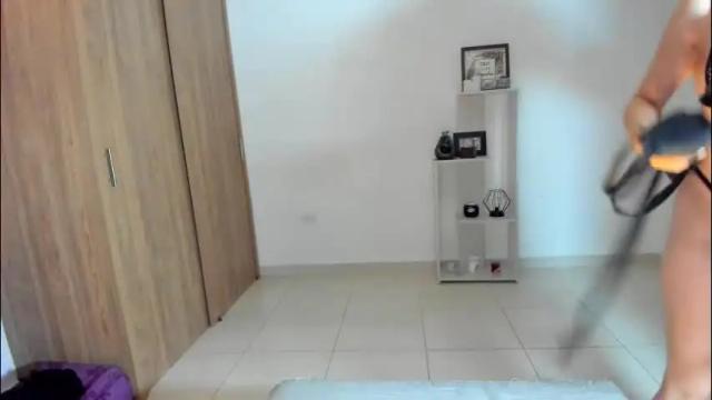 Image 3 of jessy_prada Stream on Chaturbate on 28 days ago