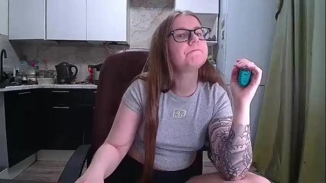 Image 3 of jessy_yng Stream on Chaturbate on 1 month ago