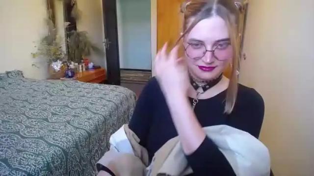 Image 12 of jessyhug Stream on Chaturbate on 16 months ago