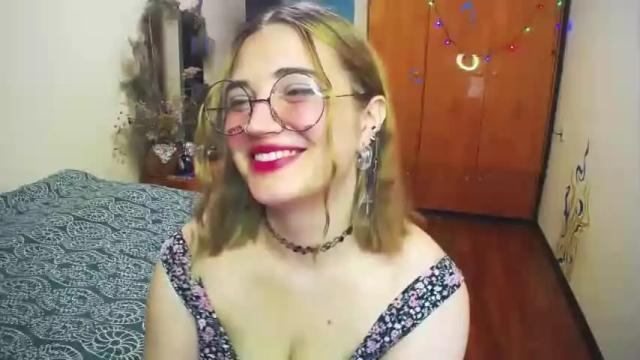 Image 12 of jessyhug Stream on Chaturbate on 13 months ago