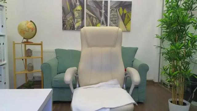 Image 12 of jessyjen Stream on Chaturbate on 22 months ago